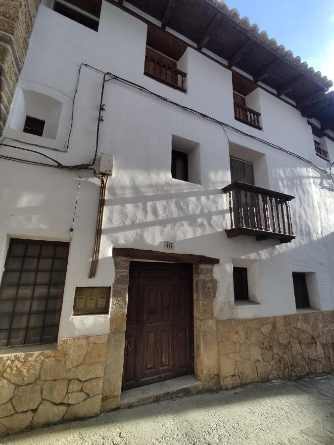 La Antigua Posada Linares de Mora Exterior foto